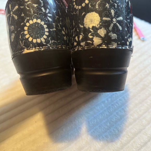 Sanita Black and White Floral Clogs - Picture 14 of 16